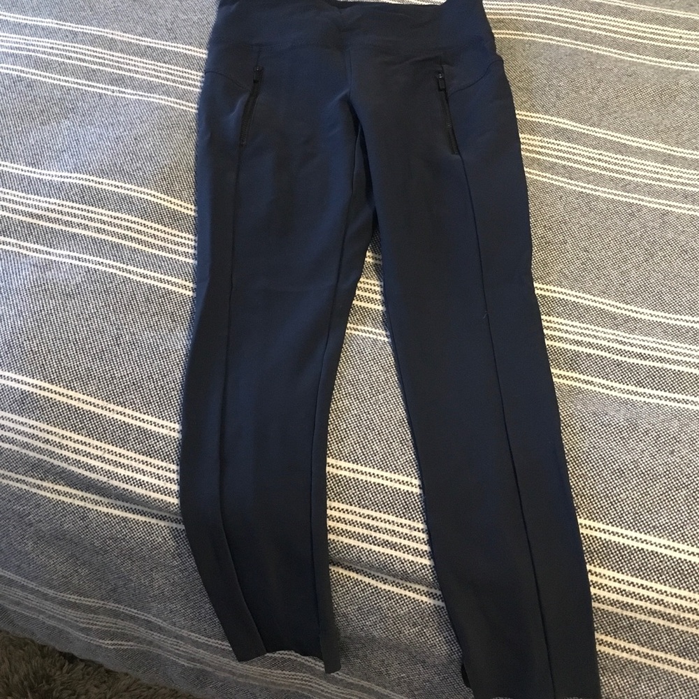 Atheta Stellar tight